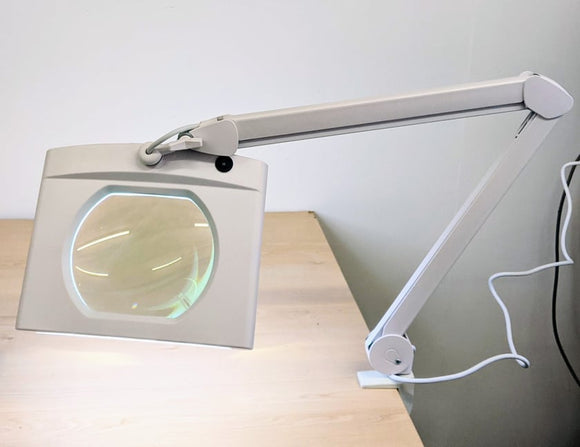 Wide-View Long Reach Magnifier Lamp (1.75X Lens)